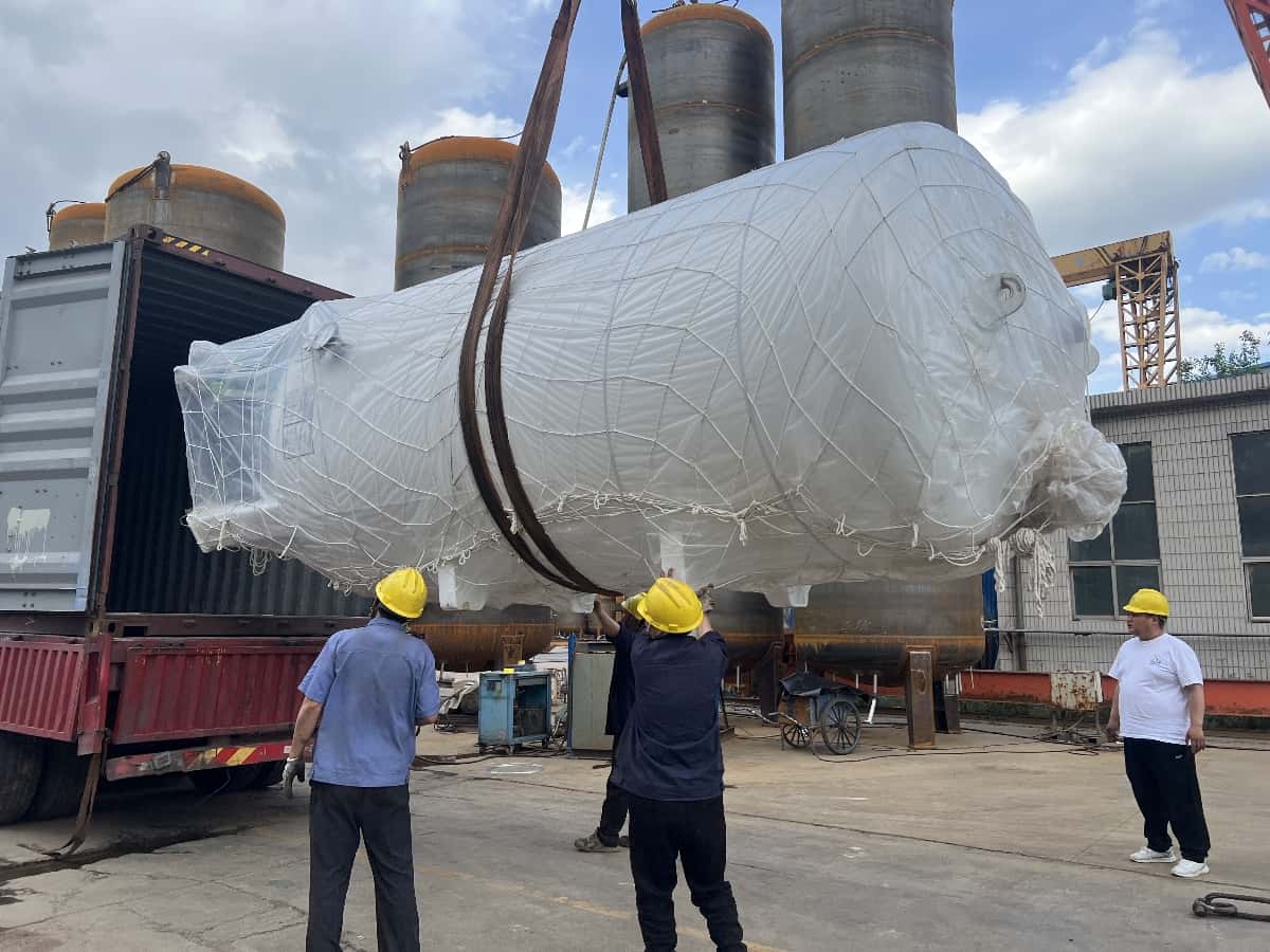 Cryogenic Storage Tank