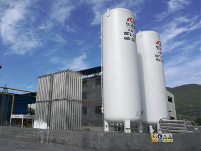 Cryogenic liquid oxygen/nitrogen/argon storage tank