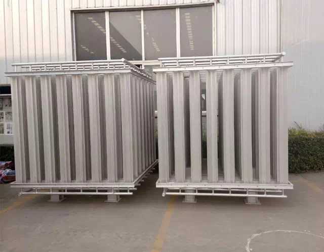 Storage tank