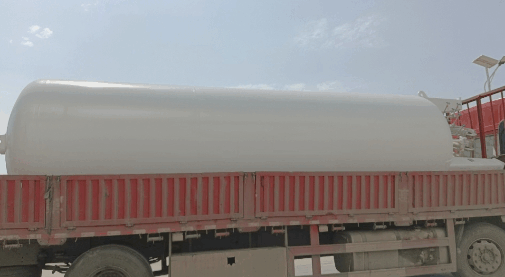 Cryogenic Storage Tank