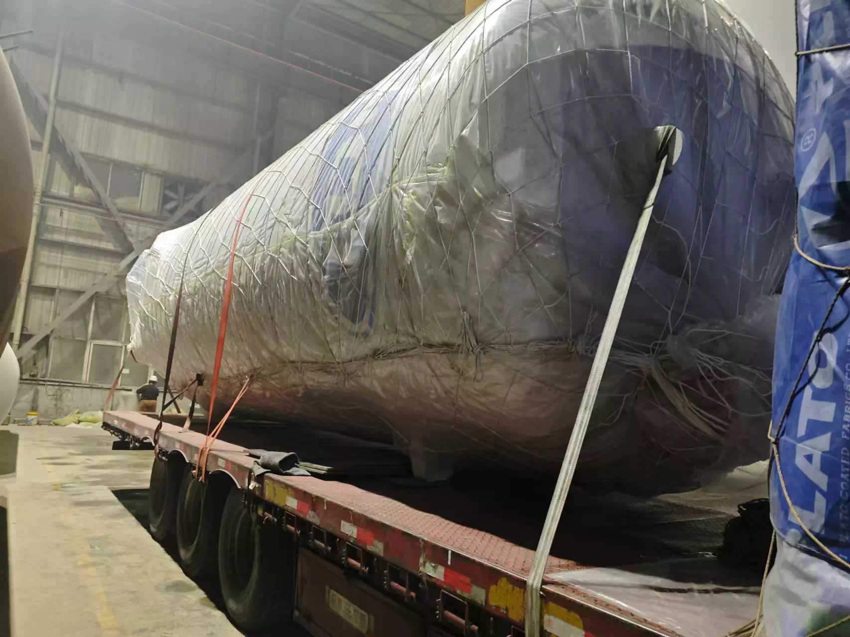 Cryogenic Storage Tank