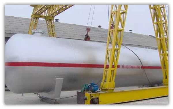 Cryogenic Storage Tank