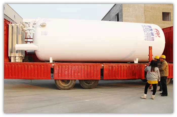 Cryogenic Storage Tank